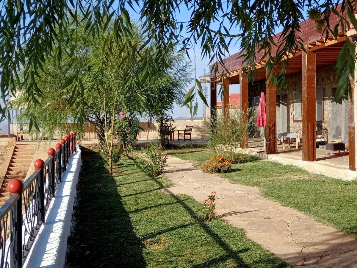 Tamanoucht Hotel Ifrane  Kültér fotó