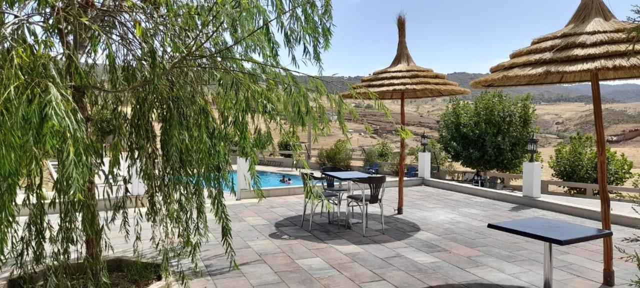 Tamanoucht Hotel Ifrane  Kültér fotó