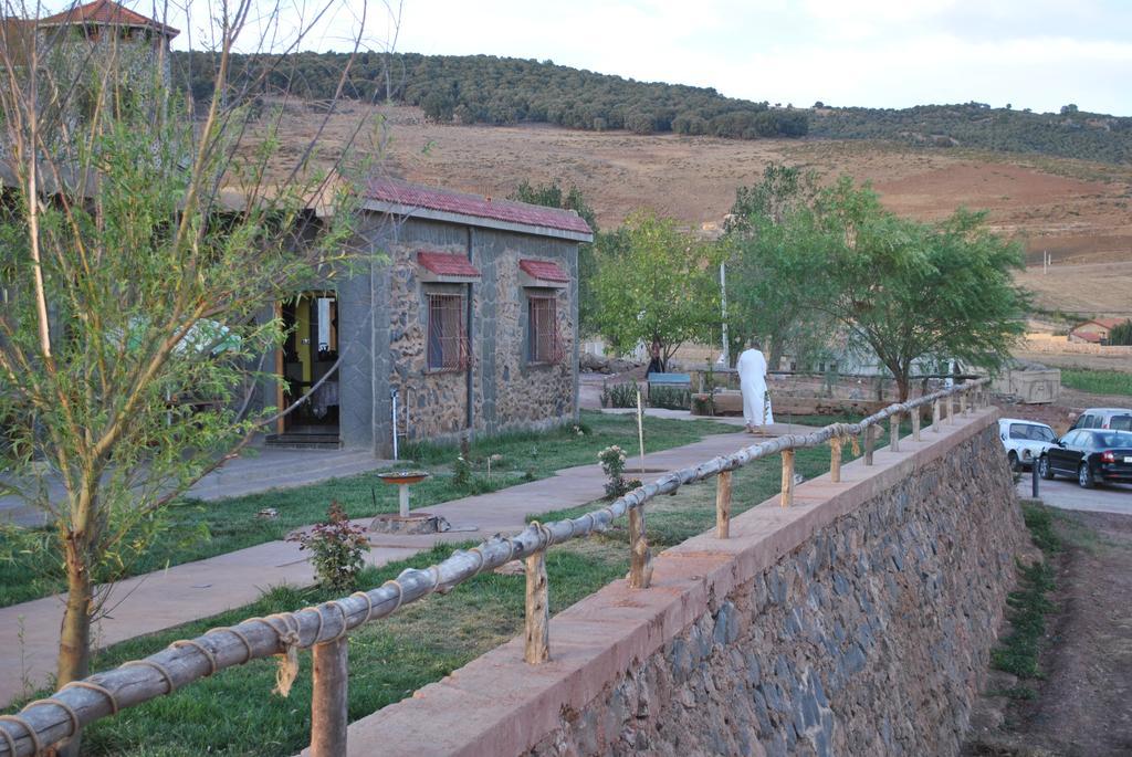 Tamanoucht Hotel Ifrane  Kültér fotó