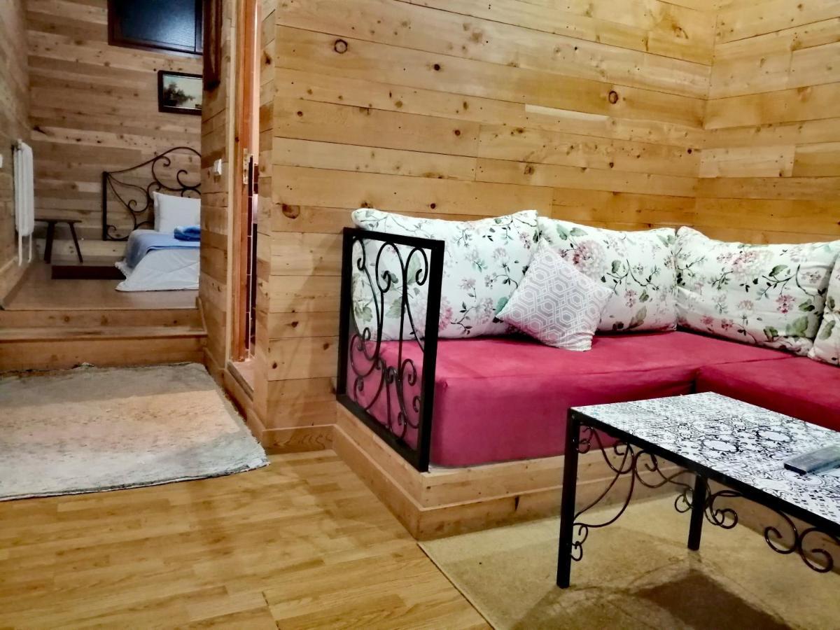 Tamanoucht Hotel Ifrane  Kültér fotó